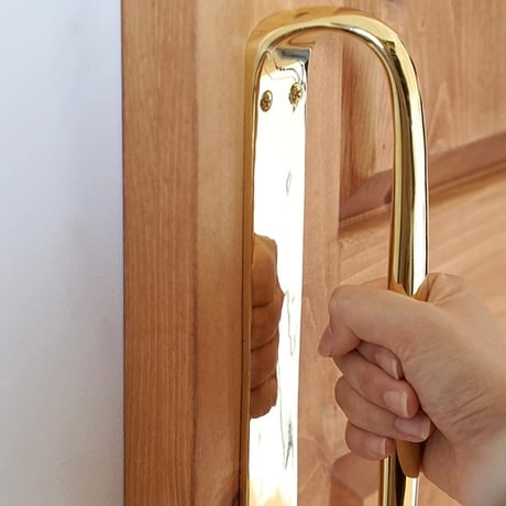 BRASS HANDLE / ハンドル アルファ ブラス / 重厚な無垢の真鍮ハンドル / ドアハンドル