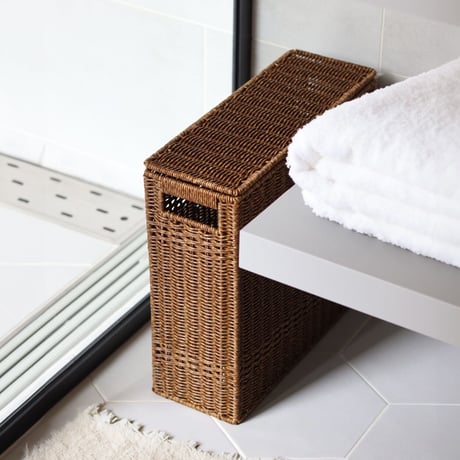 トイレのデッドスペースを有効に使えるスリムな収納ボックス / TOILET PAPER BOX / UTILE / タオル収納 / 掃除道具収納 /  フタ付きバスケット 2色