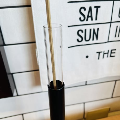 スタイリッシュなポールベース / 一輪挿し / flower vase / フラワーベース / POLE LONG / サイズ : 土台 Φ70 x H220 mm