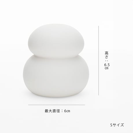 STONE WARE LED LIGHT / 毎年飾れるのが嬉しい 鏡餅のオブジェとしても使える 半磁器のLEDライト/ 雪だるま（2サイズ）電池付 / CR2032