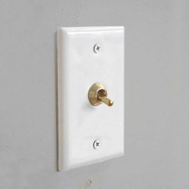 WHITE CERAMIC SWITCH / セラミック製 /トグルスイッチ / 1スイッチ