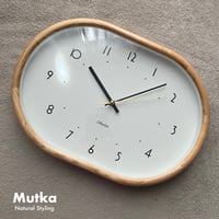 Mutka wall clock / 人気の北欧テイストやナチュラルスタイルのコーディネートに合わせやすいデザイン / 掛け時計 時計 壁時計 / ウォールクロック 北欧 / リビングダイニング