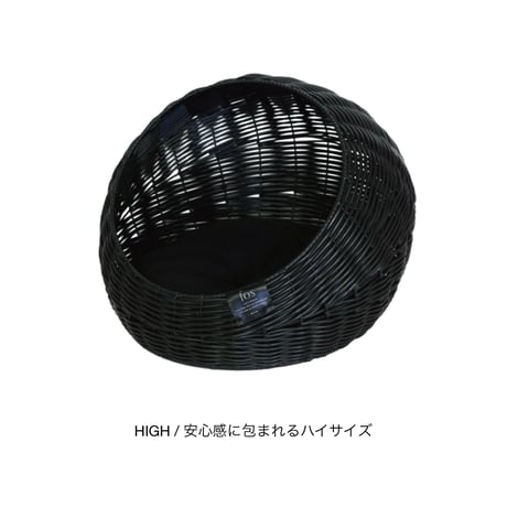 MORDERN STYLING PET BED / シンプルかつモダンな佇まいの編み込みベッド