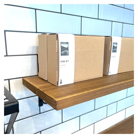 SHELF900 / STEEL BRACKET + WOOD / サイズ : W91.5 × D18 ×H9.5cm / ウォールシェルフ / 棚 ラック / 壁面収納