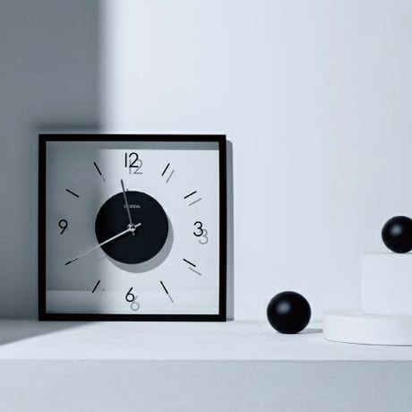 Laturi wall clock / 文字盤を透明なガラスにしたスケルトンなルックスがおしゃれな掛け時計 / 北欧 シンプル モダン / 掛け時計