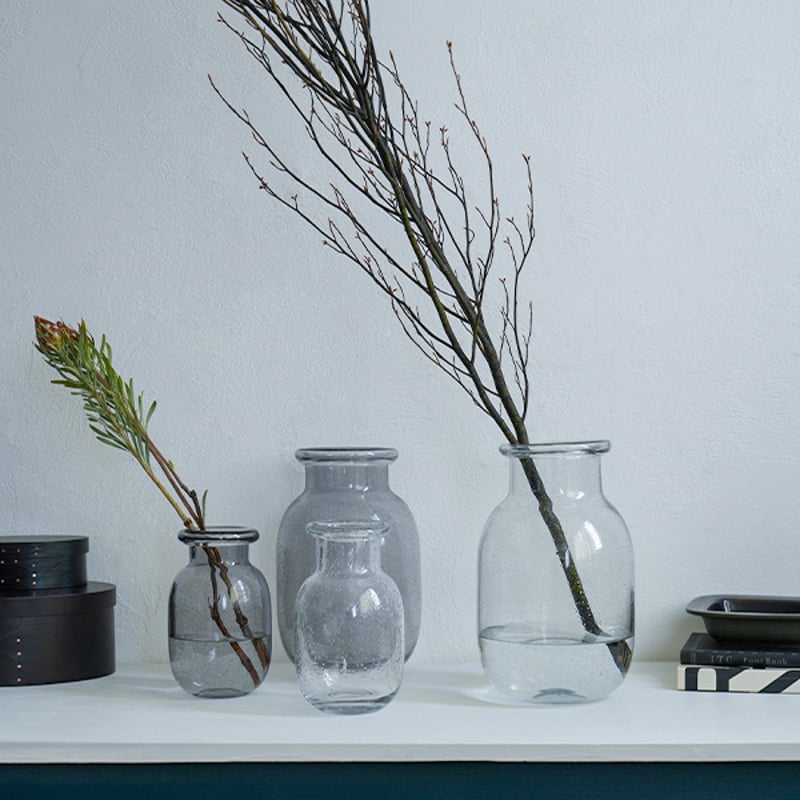 BUBBLE GRASS VASE / ガラスにランダムな気泡が入って