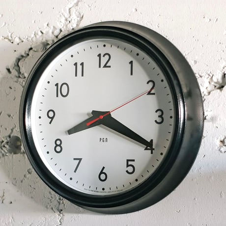 SCHOOLHOUSE WALL CLOCK / スクールハウス ウォールクロック / GRAY , BLACK / 掛け時計 / スイープムーブメントクロック