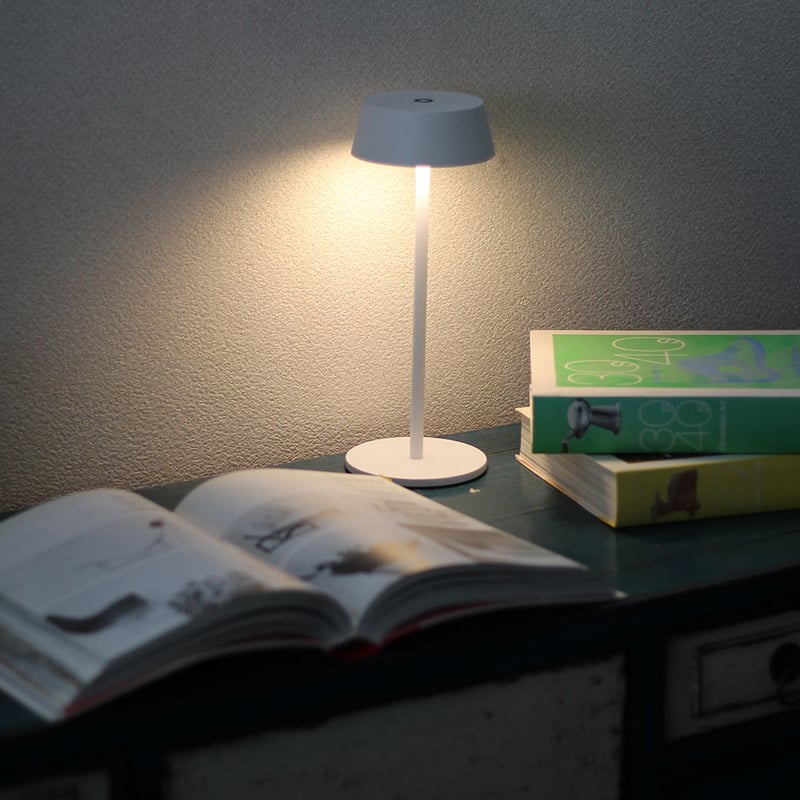 Olika CORDLESS LED TABLE LIGHT / タッチセンサー式 / フロア Olika CORDLESS LED TABLE LIGHT / タッチセンサー式 / フロア
