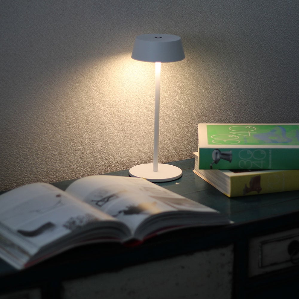 Olika CORDLESS LED TABLE LIGHT / タッチセンサー式 / フロア Olika CORDLESS LED TABLE LIGHT / タッチセンサー式 / フロア
