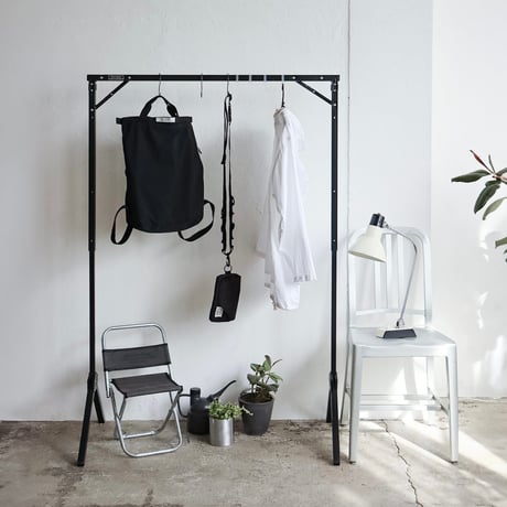 EXHIBITION FOLDABLE HANGER RACK / ハンガーラック / 洋服ハンガー  / プランツハンガー  / サイズ  約W1000×D530mm +3段階の高さ調節可能