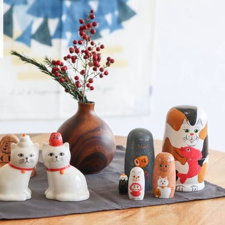 cat " matrioshka / ねこのお正月 / 猫をモチーフにした木製のマトリョーシカ