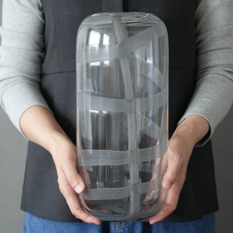 SUMU GRASS VASE / Lサイズ / 北欧の霧景色を思わせるような淡いカラーリングのビッグガラスベース / YELLOW , GRAY
