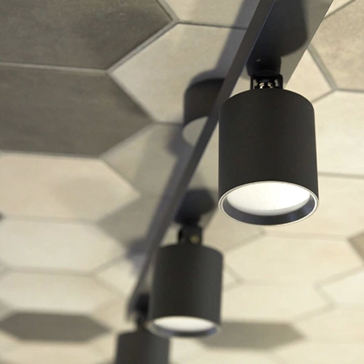 ダウンライト 4個 fit=scale-down,w=1200