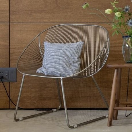 WIDE CHAIR / BLACK . SILVER . GOLD / リビング / ダイニングチェア /  座り心地がすごく心地良い。