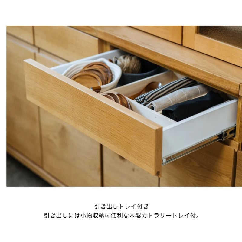 DINING FURNITURE / シンプルでシャープな DINING FURNITURE / シンプルでシャープな