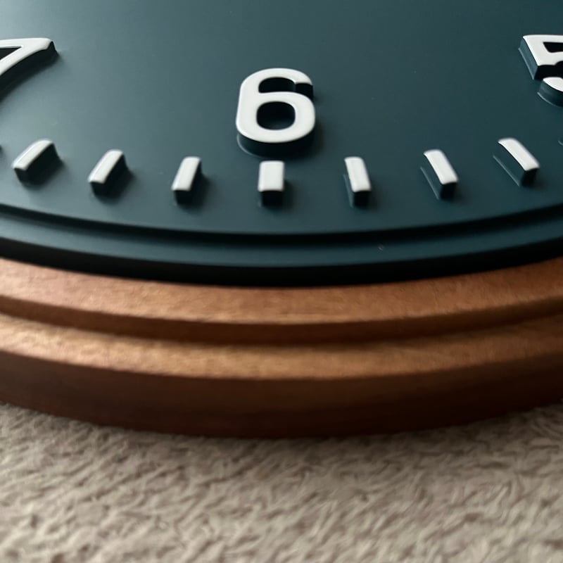 Ekolu wall clock