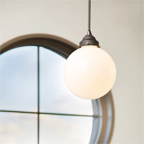 Tango-pendant / シーンを選ばないシンプルなデザインのガラスグローブペンダント / white , clear / ペンダントライト