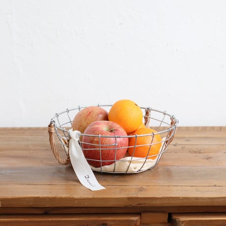 ＤＵＳＡＵＬＥ  ＲＯＵＮＤ  ＷＩＲＥ ＢＡＳＫＥＴ  / 無機質なワイヤーと柳のハンドルをアクセントにしたラウンドバスケット / ワイヤーバスケット