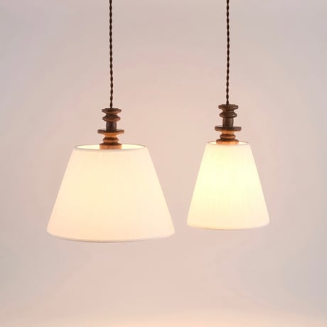 PENDANT LIGHT  by shesay / 雰囲気のあるシーシャムウッドのパーツの照明  / Sサイズ （E17 口径）Lサイズ（E26 口径）/ 電球なし / コード長 70cm
