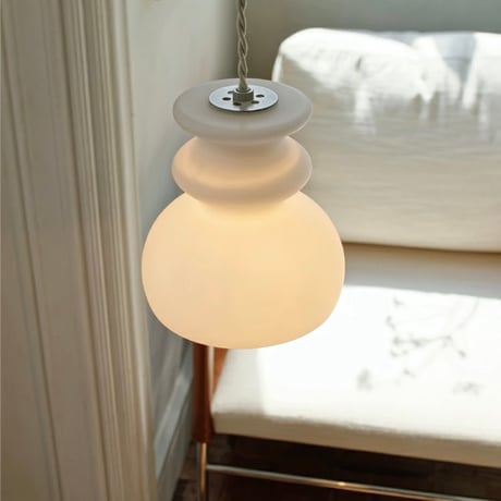 Mond PENDANT LIGHT / ミッドセンチュリーのデザインが特徴的なウェービーガラスのペンダントライト /  E17 / LED電球