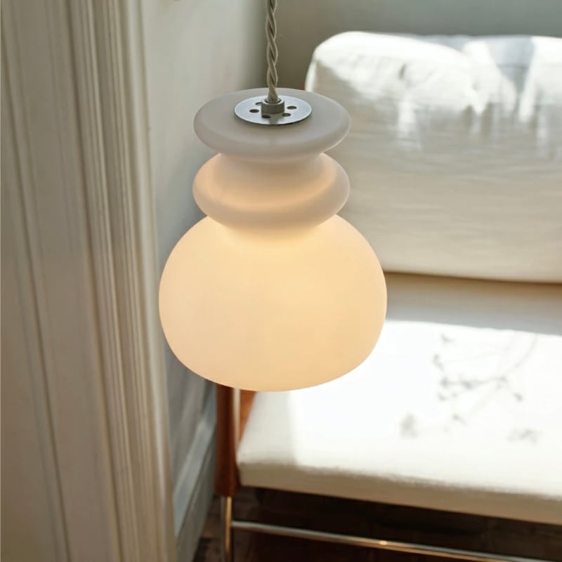 Mond PENDANT LIGHT / ミッドセンチュリーのデザインが特徴的な