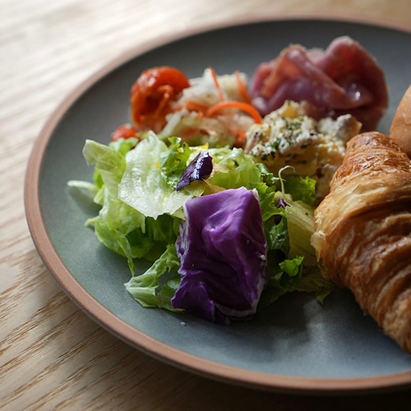 AXCIS PURE PLATE / マットな質感のナチュラルモダンな陶器食器