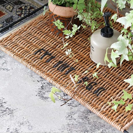 FOLDING RATTAN TABLE / BY THE AROROG / 折り畳みスタンドとラタン製の天板を合わせたサイドテーブル。