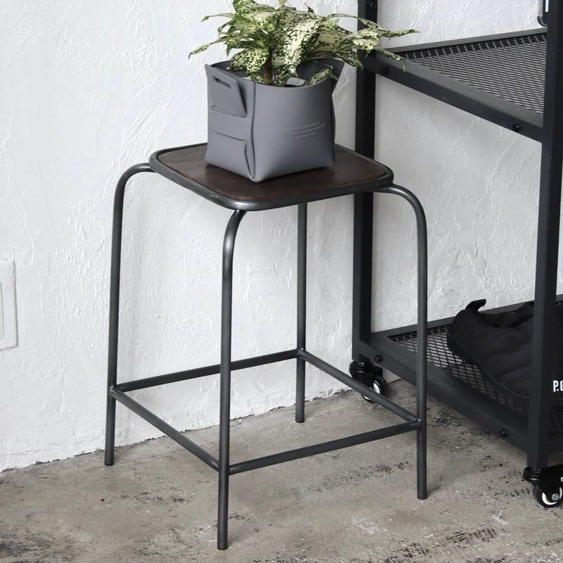 INDUSTRIAL STOOL / スチール × ウッド ハードなテイスト 無骨で INDUSTRIAL STOOL / スチール × ウッド ハードなテイスト 無骨で