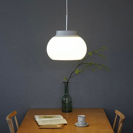 心地良いあかりを生み出す kom ペンダントライト/ kom pendant light L / ペンダントライト / AXCIS / キッチン照明 ダイニング リビング / LED電球 選択