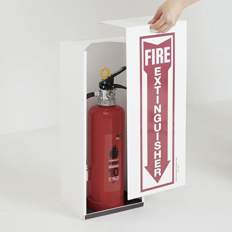 野暮ったくなりがちな消化器をセンスよくカバーする / FIRE