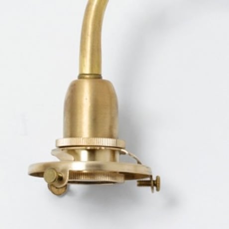 Brass Bracket Light E17 / 味わいが深まる真鍮製のウォールランプ  / 中間スイッチ付き / シェードなし / タイプA , タイプB , タイプC 対応 / 電球なし