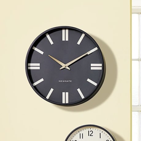 NEW GATE / Plaza - WALL CLOCK / GRAY , BLACK / 43cm 大きめな時計 / スタイリッシュ モダン シンプル ホテルライク / 掛け時計 壁掛け時計