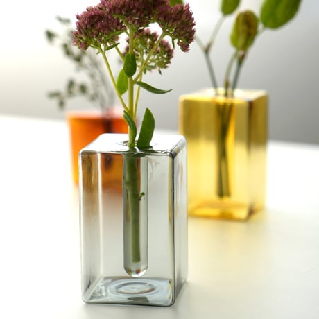 GRASS FLOWER VASE by AXCIS / スクエア ガラスベース / スクエア / GLAY , YELLOW / フラワーベース / 一輪挿し ▷2個セット