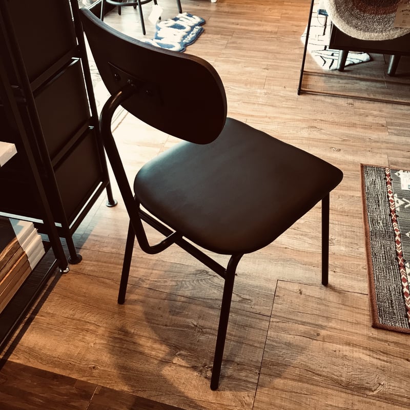 ◼️USED FURNITURE カフェテイストのダイニングチェア