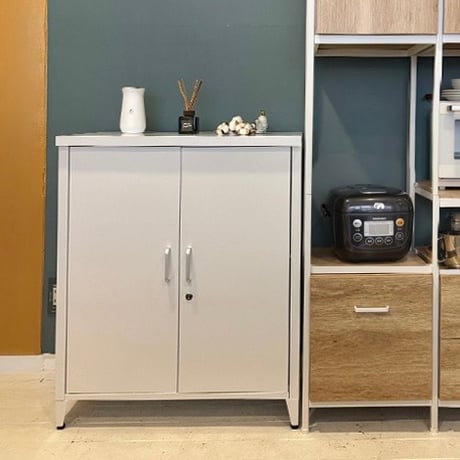 STEEL CABINET / 洗練されたミニマルなデザインのスチール収納庫 / WHITE , GREEN , BLUE , BLACK