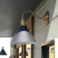 Brass Entrance Light + IRON SHADE / GRAY , BLACK / 味わいが深まる真鍮製にマットな鉄の質感がおしゃれなエントランスライト / 電球選択
