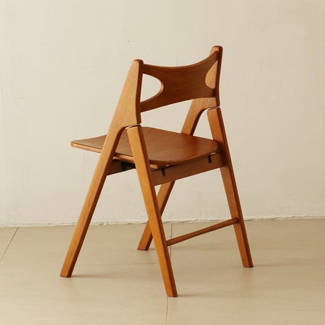 FOLDING WOOD CHAIR / シンプルでコンパクトな飴色が美しい天然木のフォールディングチェア  / スペパ ブラウン