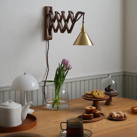 Wood Bracket + E17 SOCKET CODE / ウォールナットの美しい木目のブラケット照明 / SCISSOR WALNUT by AXCIS
