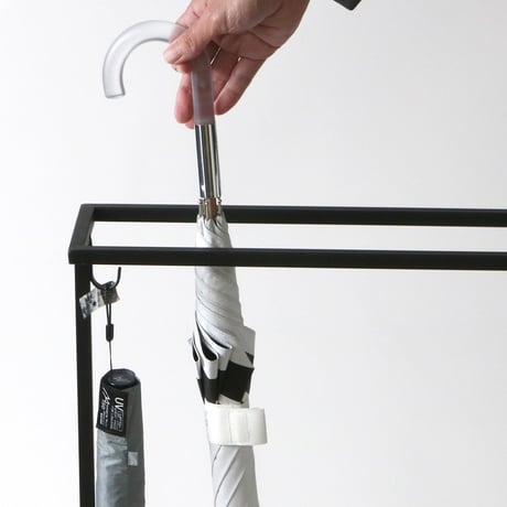 stylish umbrella stand 02 / RECTANGLE / アイアンのみで構成されたスタイリッシュな傘立て / マットホワイト , マットブラック , ブルーグレー , ゴールド