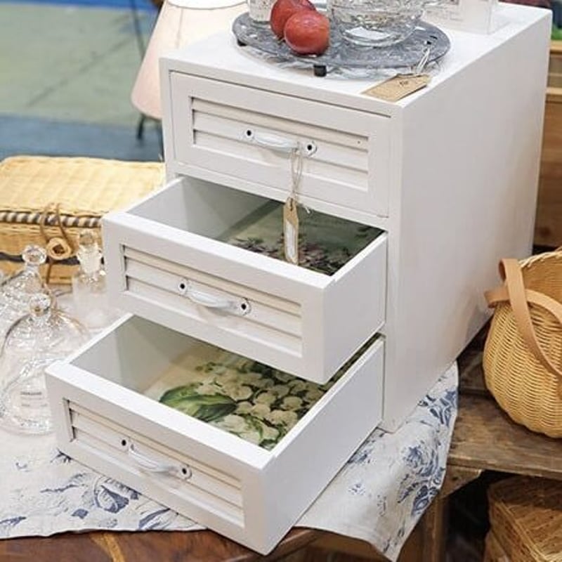 A4サイズのファイルが入る収納ボックス / 3段チェスト/ white A4サイズのファイルが入る収納ボックス / 3段チェスト/ white