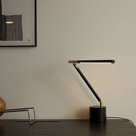 Vision LED-desk lamp /タッチスイッチ デスクランプ / LED内蔵 / デスクライト / DESK LIGHT /  ARTWORK STUDIO