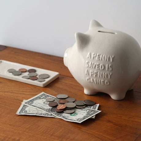 Piggy Bank｜ぼってりとしたヴィンテージの風合いのブタの貯金額