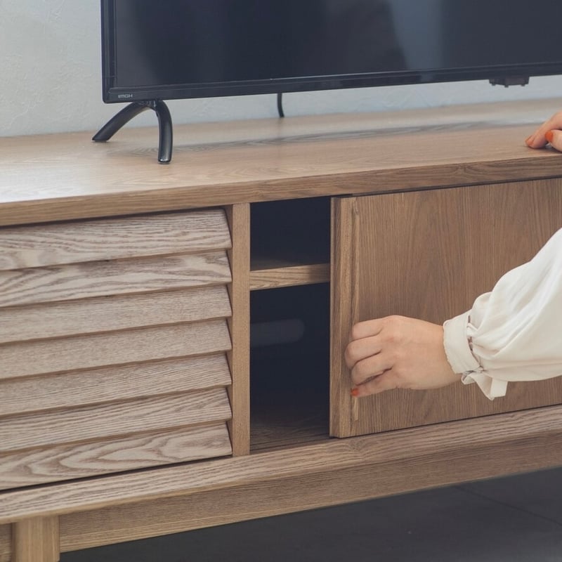 TV BOARD 150 / 重厚感のあるタモ無垢材・突板のテレビボード / TV台