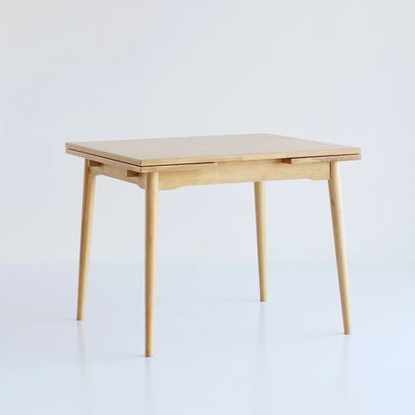 Extension Dining Table 900-1500 / 3段階に拡張できる伸長式ダイニングテーブル / 天然木