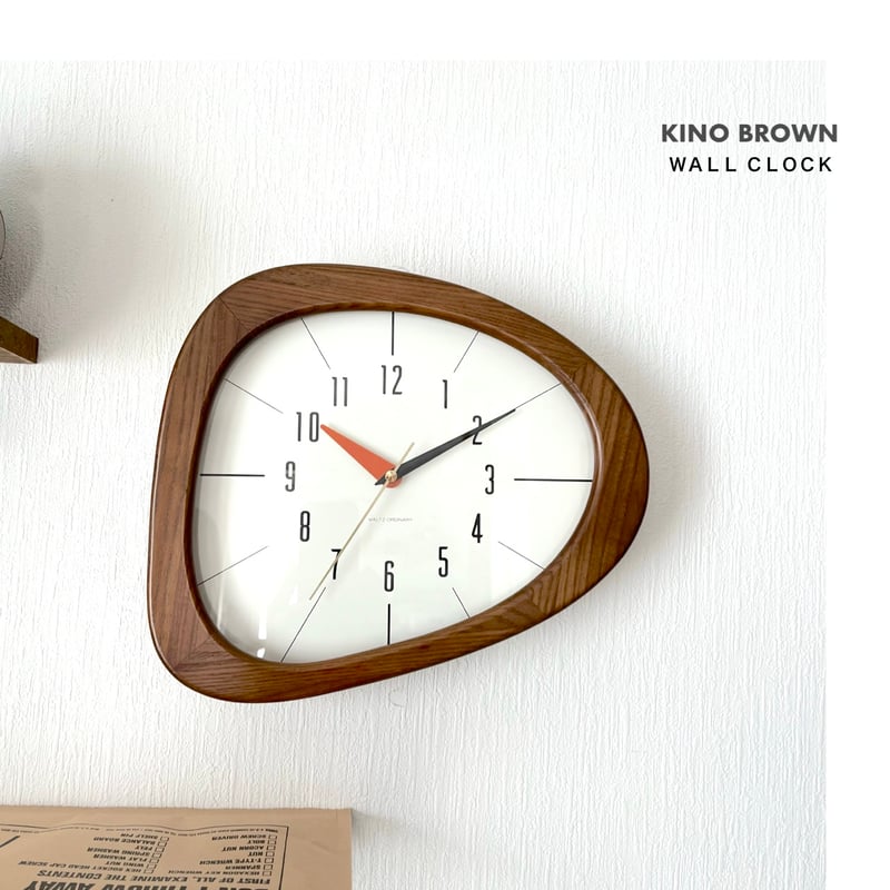 ミッドセンチュリーなデザインの掛け時計 / Kino Wall Clock ミッドセンチュリーなデザインの掛け時計 / Kino Wall Clock