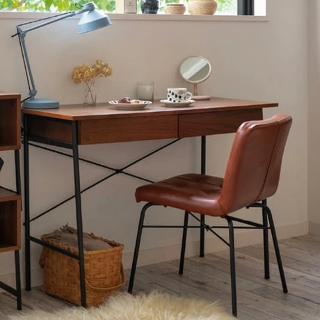 American walnut × steel desk / シンプルで使い勝手の良いおしゃれなデスク/  DESK 天板 ウォールナットブラウン色 / レッグ スチール ブラック / anthem