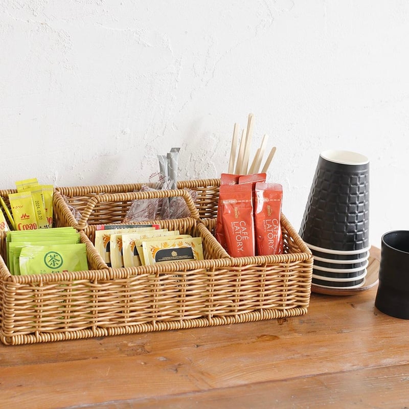 HANDLE BOX / かご編みのナチュラルなデザインの小物収納ボックス