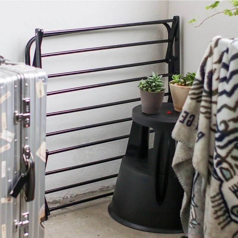 FOLDABLE SHOES RACK / ZINC , BLACK / HAMMERTONE