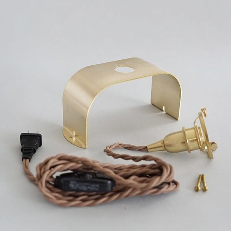 BRASS ARCH LAMP / 置き型 壁付け 兼用ランプ / デスクランプ BRASS ARCH LAMP / 置き型 壁付け 兼用ランプ / デスクランプ