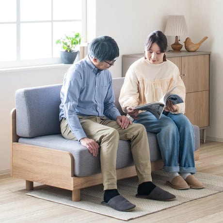 SOFA FABRIC 2P / GRAY , KHAKI , ORANGE / 体が沈み過ぎない固さのしっかりとした座り心地のソファ